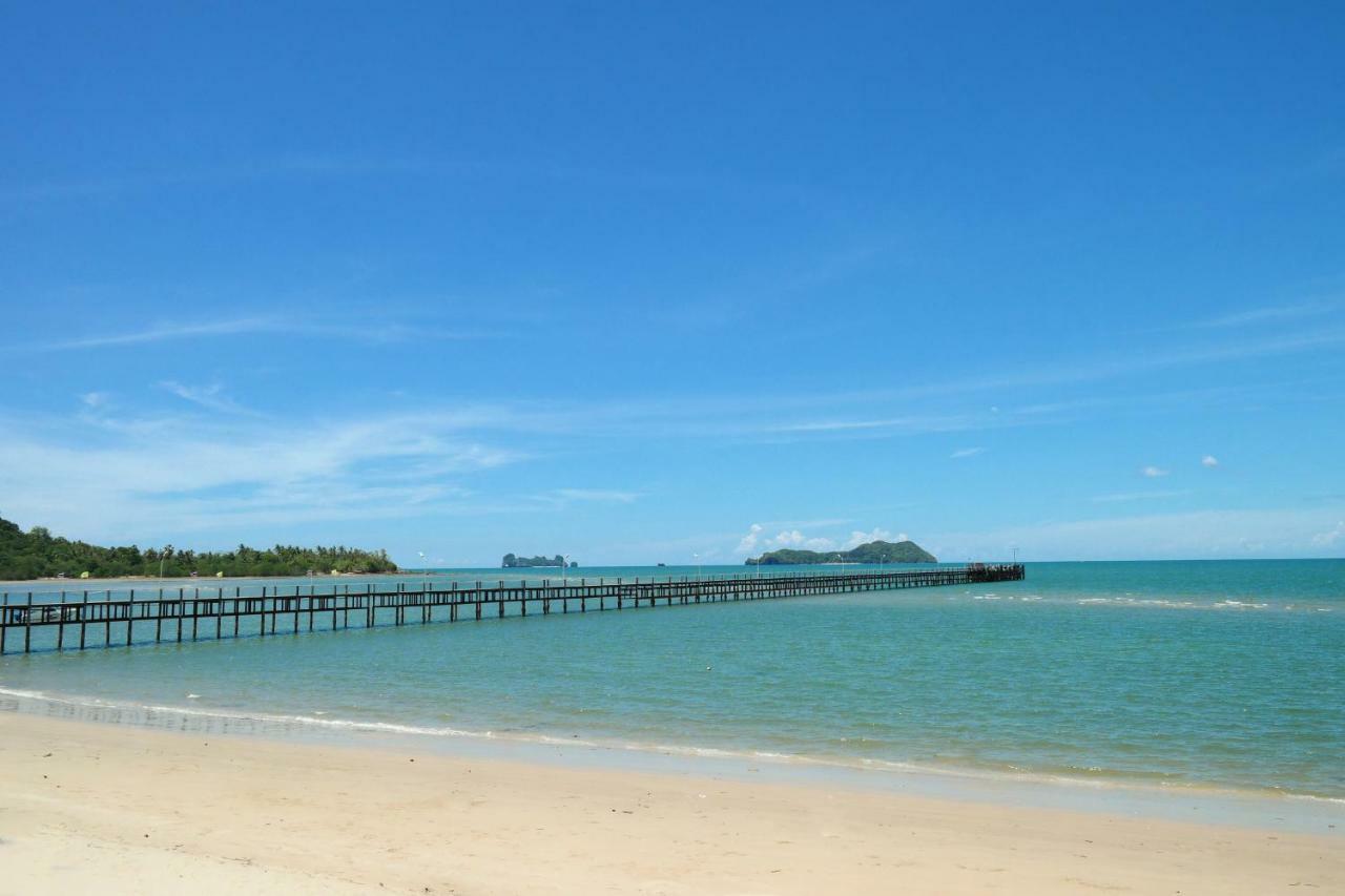 Baan I Talay Chumphon บ้านไอทะเลชุมพร מראה חיצוני תמונה